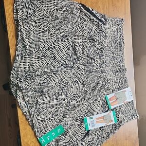 Black and Tan Patterned Short